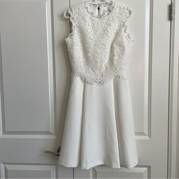 Ted Baker Lexiie Lace Structured Dress - Picture 4 of 12